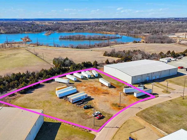 3318 N Park Dr, Stillwater, OK 74075
