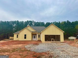 152 Hunters Chase Ct, Eatonton, GA 31024