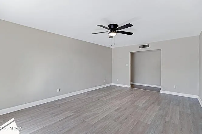 110 W Del Rio Dr — Photo 35