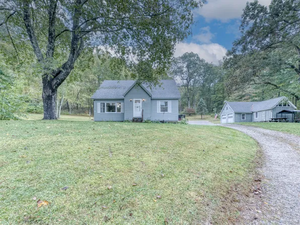 48 Khourie Road, Scotland, CT 06330
