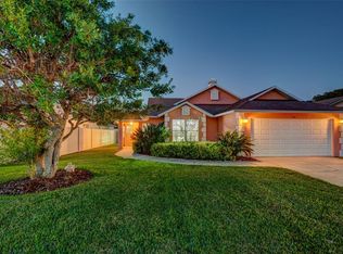 3106 Featherwood Ct, Clearwater, FL 33759