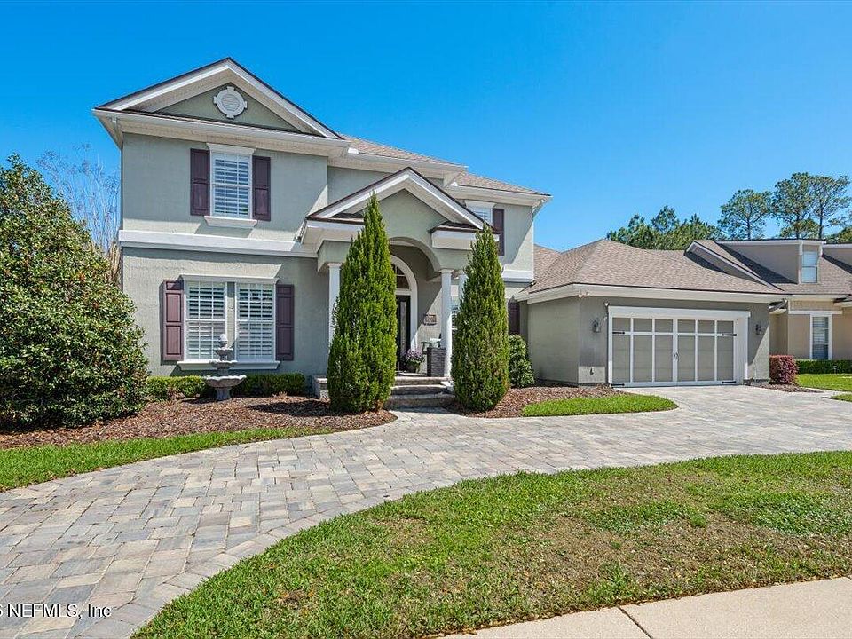 1st image of 844 EAGLE POINT Drive