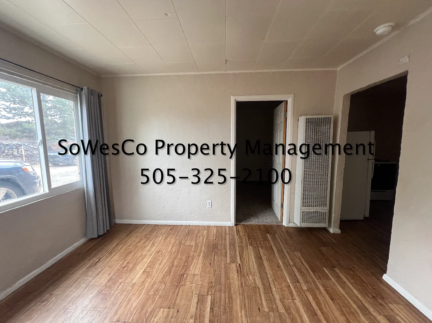 Two Bedroom Home in Central Farmington with Fenced Yard — Photo 3