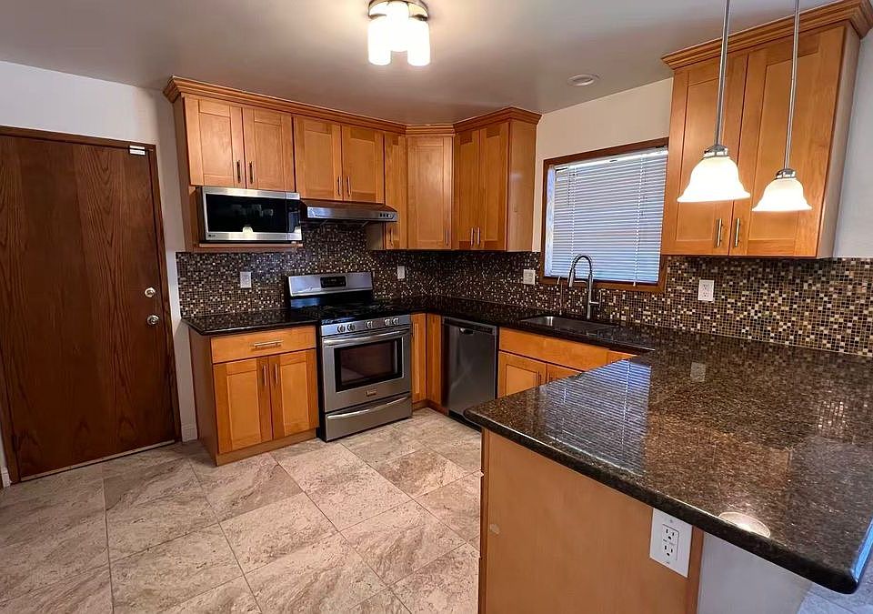1st image of 5033 Conde Ct