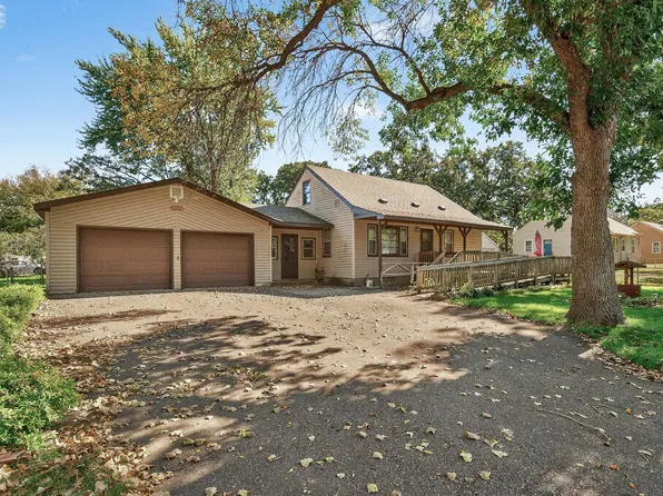 8709 Able St NE, Blaine, MN 55434