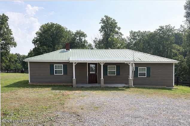 1st image of 119 Andrews Ln