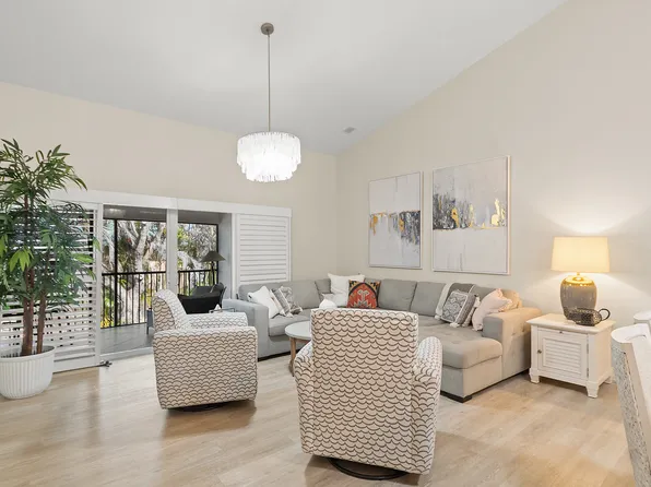 4360 Doubles Alley Dr, Vero Beach, FL