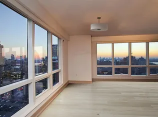 350 West 42nd Street 33G image 1 of 19