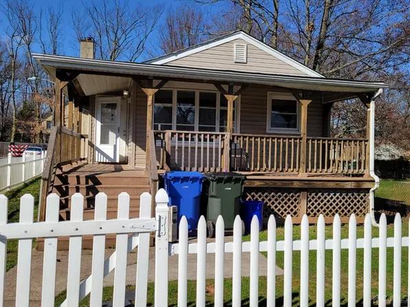80 Star St, Iselin, NJ 08830