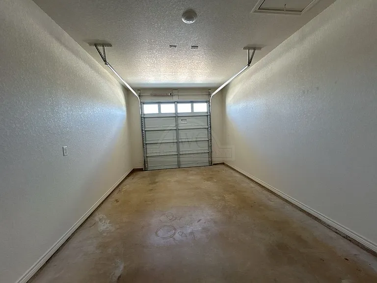 5110 Rose Garden Loop — Photo 11
