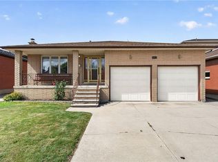 1163 Greenhill Ave, Hamilton, ON L8G4X1