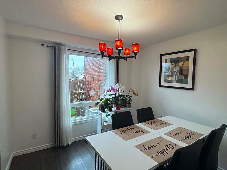 100 Brownleigh Ave #256 — Photo 14