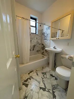 Rented by Peter R. Hungerford, LREB | media 49