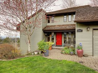 8547 NW Reed Dr, Portland, OR 97229
