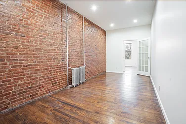 451 Seventh Avenue