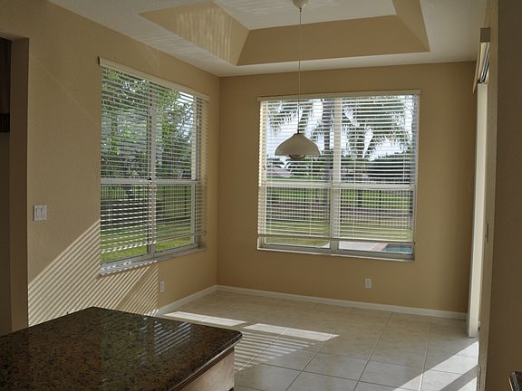 3rd image of 2527 Eagle Run Dr