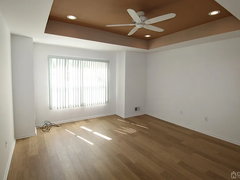 27 Pin Oak Dr — Photo 12