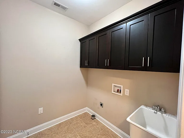 206 Sandy Springs Rd — Photo 24