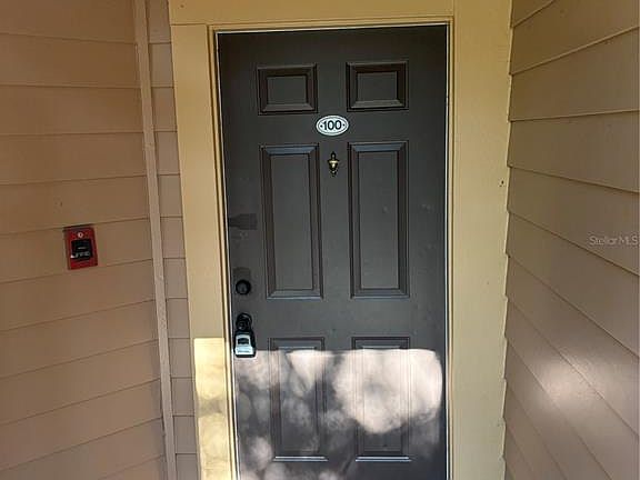 3rd image of 486 N PIN OAK PLACE #100