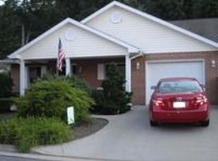 102 Garden Oaks Dr, Princeton, WV 24740