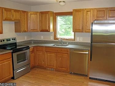 3rd image of 29250 Sunset Dr