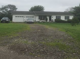 5327 Drum Rd SW, Amanda, OH 43102