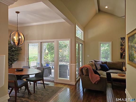 4th image of 75 Mallard Drive #75