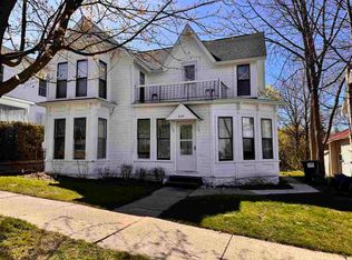 624 Michigan St, Petoskey, MI 49770