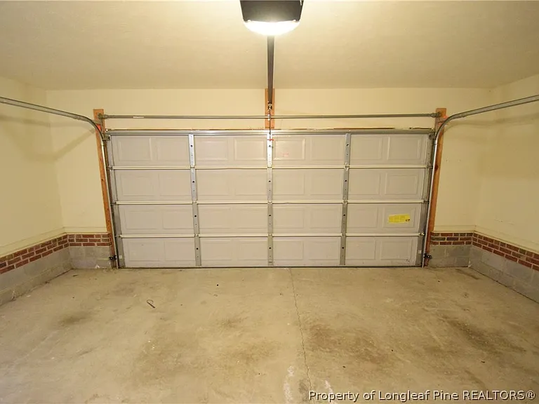 127 Blue Water Dr — Photo 22