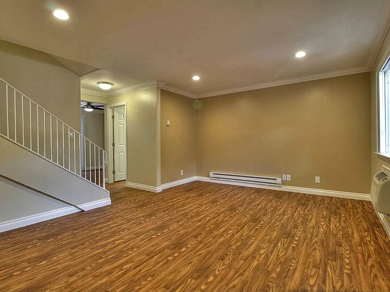 TownHous Living