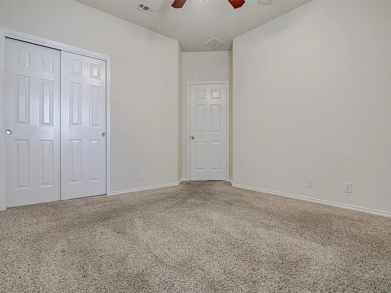 1610 Greenside Dr — Photo 19