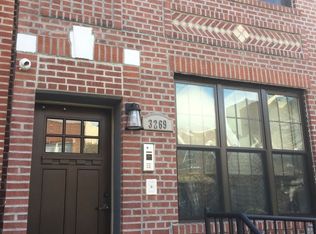 3269 33rd St, Astoria, NY 11106