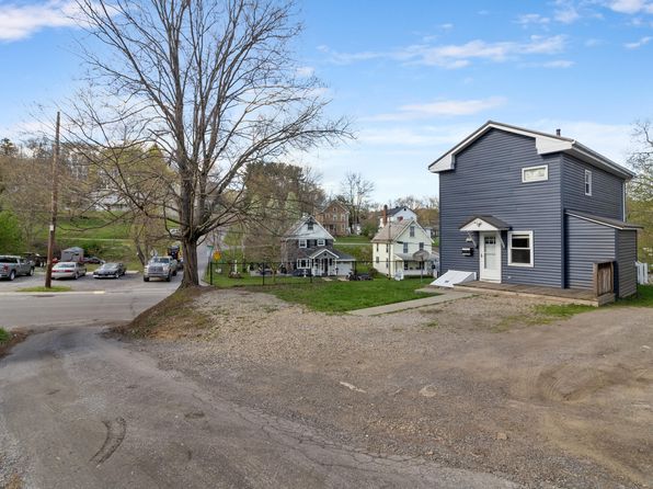 127 Clark Ter, Punxsutawney, PA 15767