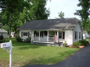 1002 Oaks Rd, Paducah, KY 42003