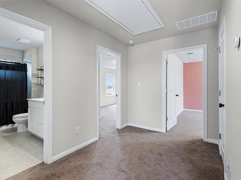 237 Driftwood Ln — Photo 16