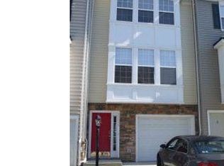 23038 Fontwell Sq #705, Sterling, VA 20166