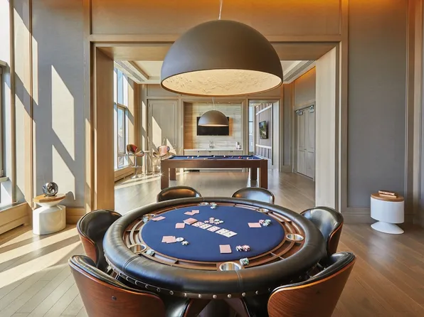 100 West 31st Street image 16 of 30