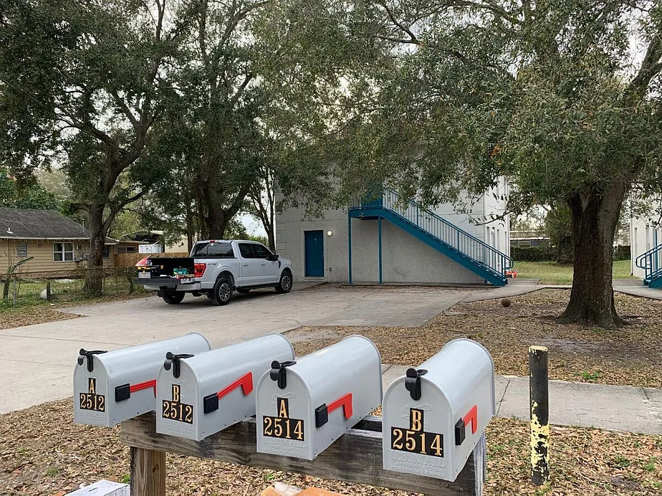 2514 N 58th St