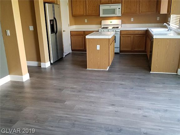 4th image of 4618 Maxwell Peak Ct