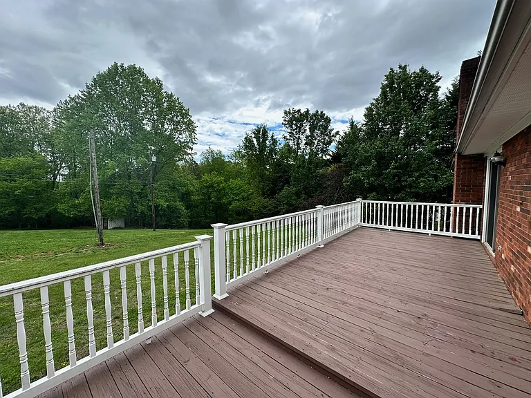 204 N Oak Grove Ext — Photo 31
