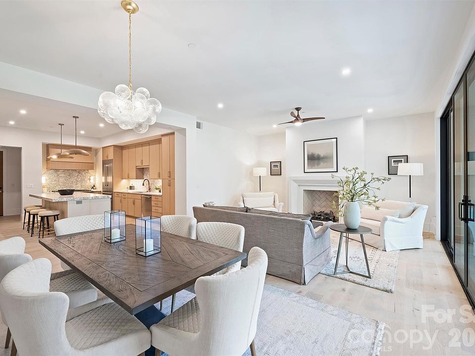 1st image of 409 Queens Rd #301