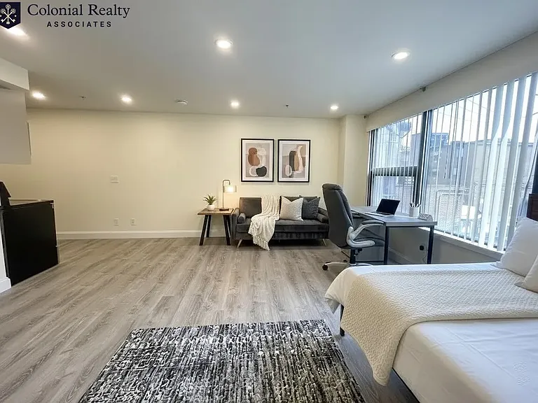 1028 Commonwealth Ave #204 — Photo 18