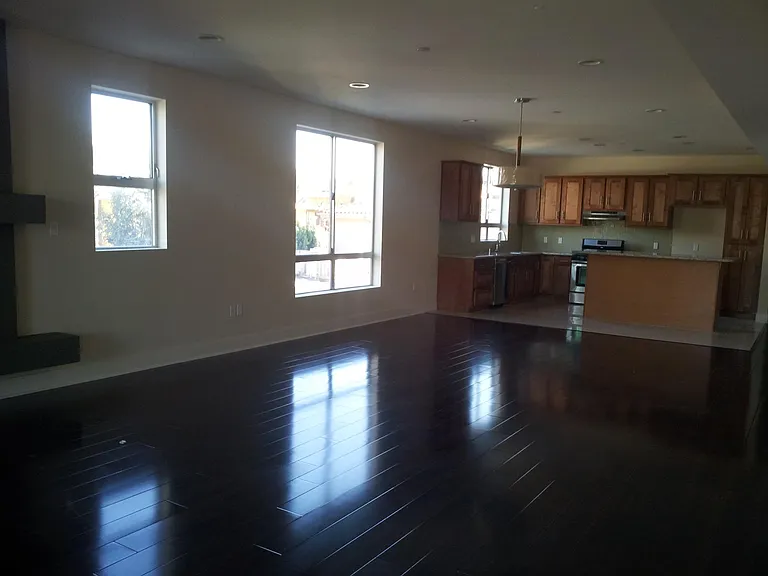 13712 Valleyheart Dr — Photo 11
