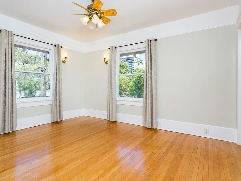 3425 Albatross St — Photo 18