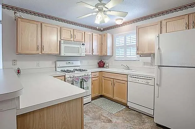 2461 Due West Dr — Photo 42