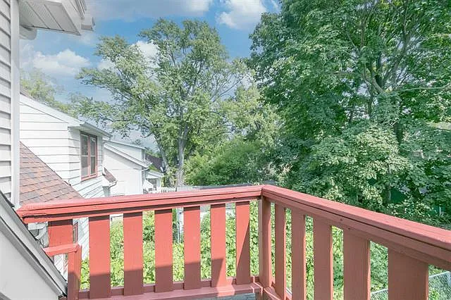 615 Pine St #2 — Photo 12
