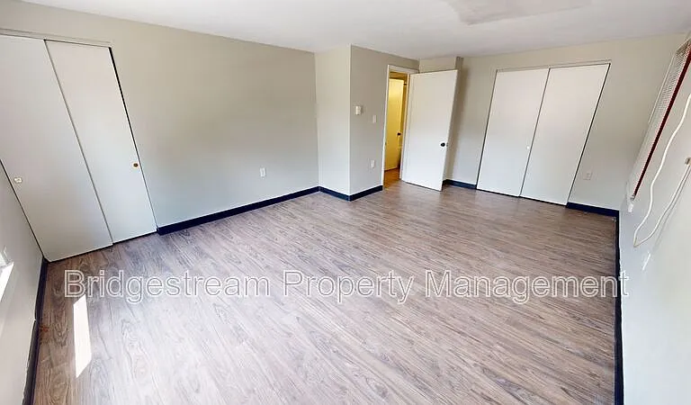 144 Forest St — Photo 8