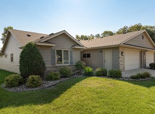 745 Southern Woods Cir SW, Rochester, MN 55902