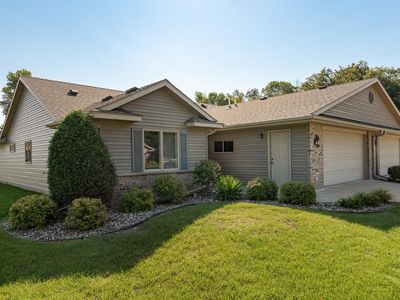 745 Southern Woods Cir SW, Rochester, MN, 55902