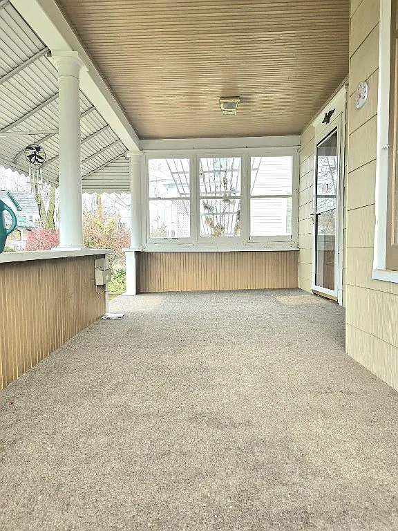 4 bed, 2.0 bath, 2448 sqft, $1,800 — Photo 3